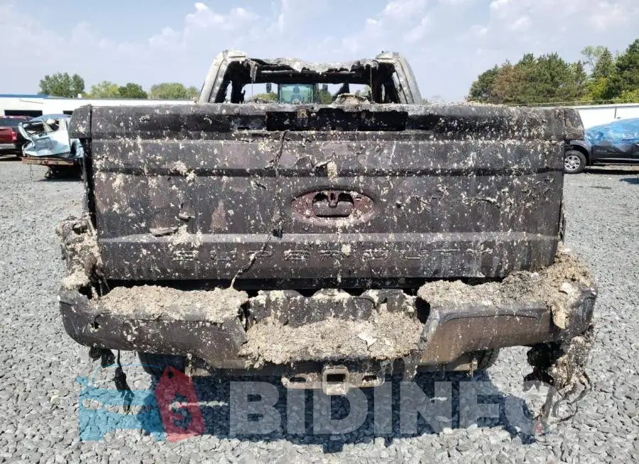 1FT7X2BT5HEB68177 Photo# 6