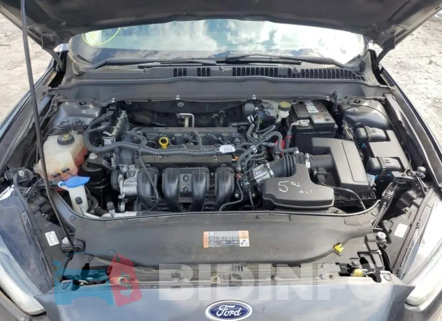 3FA6P0G7XGR274072 Photo# 11
