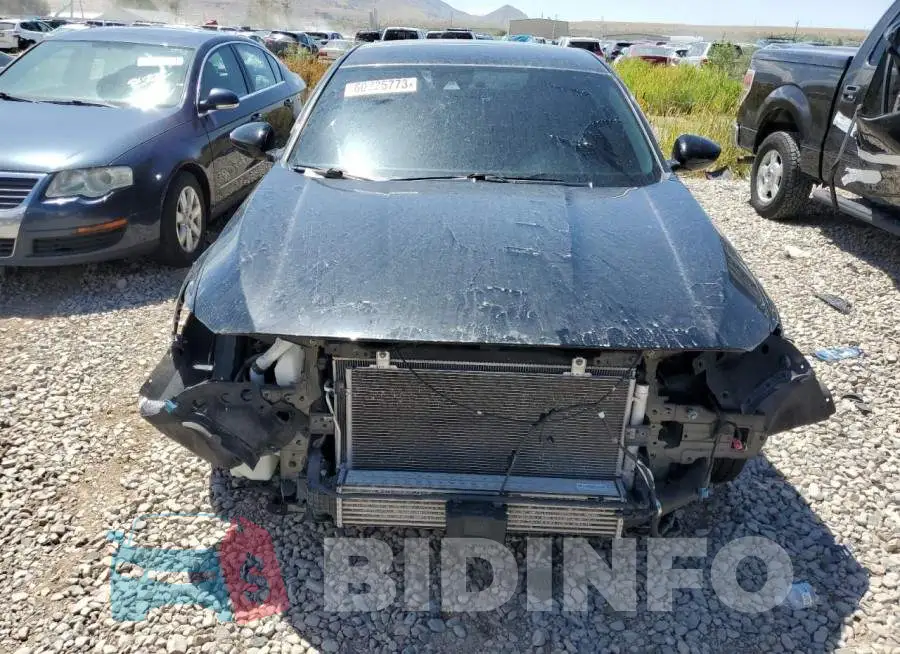 1HGCV1F16KA137754 Photo# 5