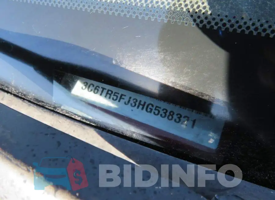 3C6TR5FJ3HG538321 Photo# 10