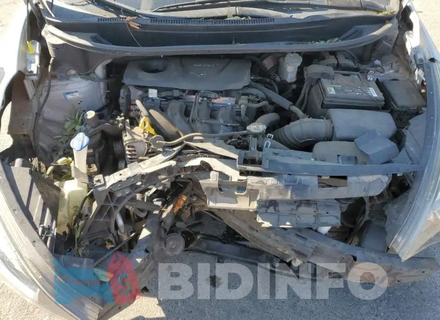 KNADM4A31G6669517 Photo# 11