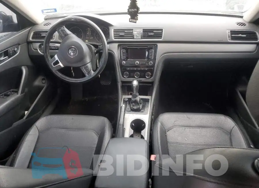 1VWBN7A37EC097762 Photo# 8