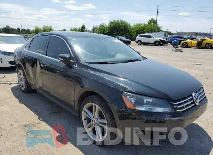 1VWBN7A3XEC003227 Photo# 4