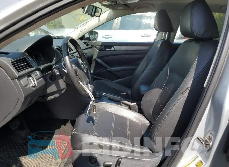1VWBS7A34EC110881 Photo# 7