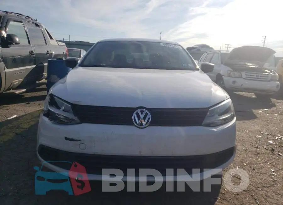3VW2K7AJ4EM429727 Photo# 5