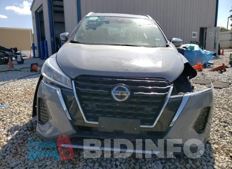 3N1CP5CV0ML482185 Photo# 5