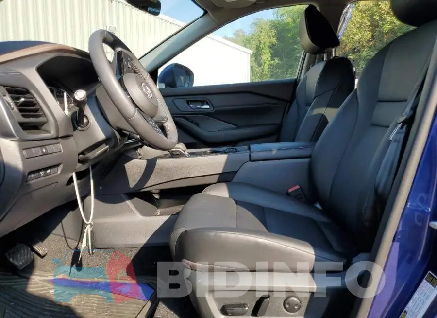 5N1BT3BB7PC778767 Photo# 7