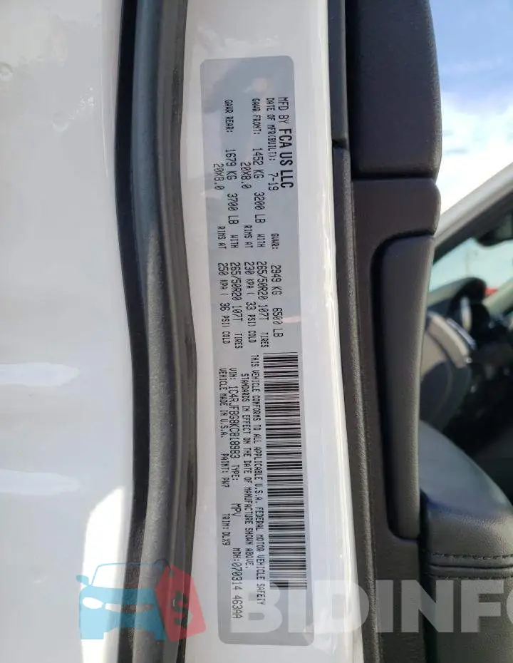 1C4RJFBG8KC818983 Photo# 14