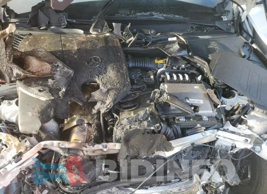 W1KAF4GB6PR108023 Photo# 11