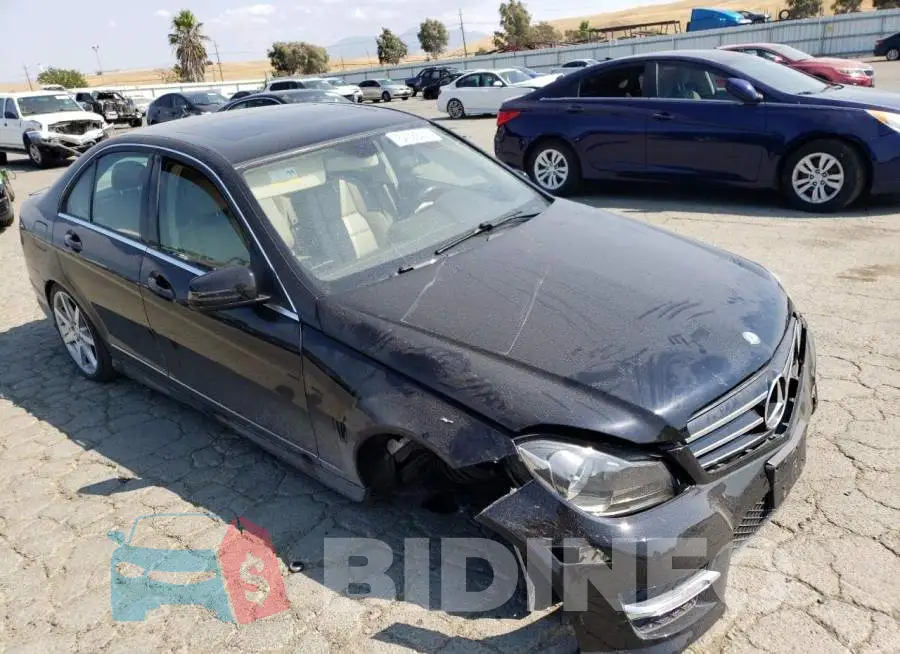 WDDGF4HB7EG231041 Photo# 4