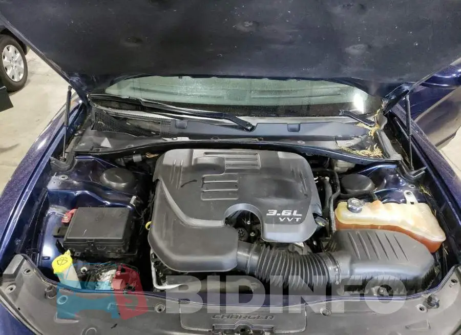2C3CDXBG5FH880917 Photo# 11
