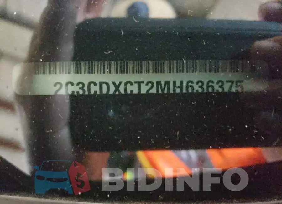 2C3CDXCT2MH636375 Photo# 12