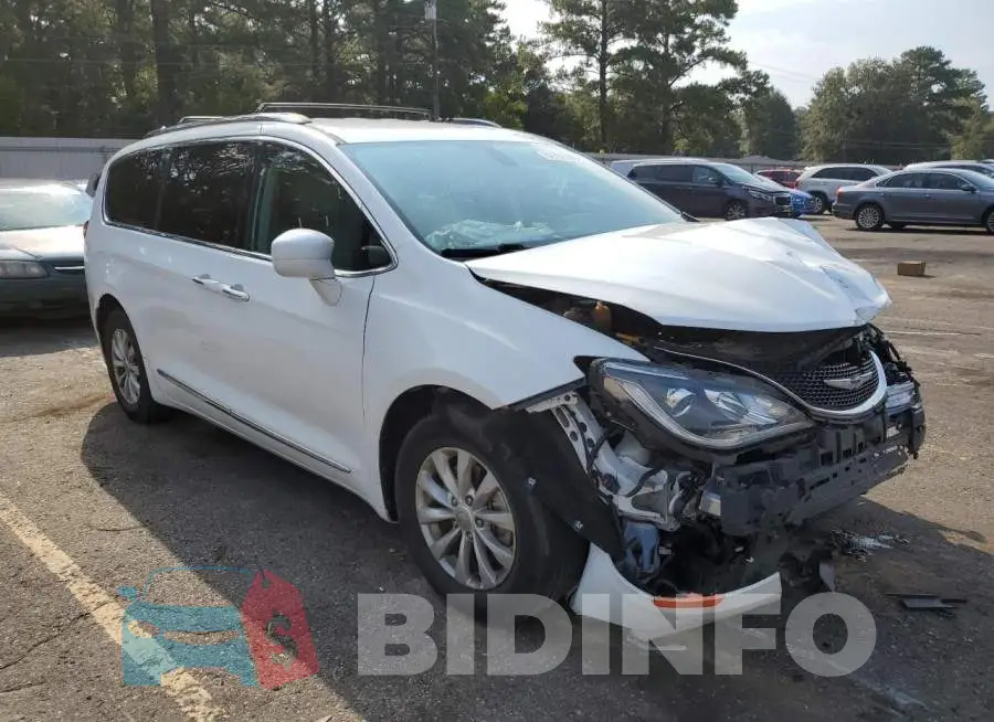 2C4RC1EG5JR132804 Photo# 4