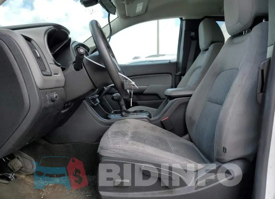 1GCHSAEA1F1274640 Photo# 7