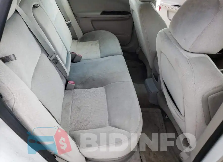 2G1WB5E39E1156112 Photo# 10
