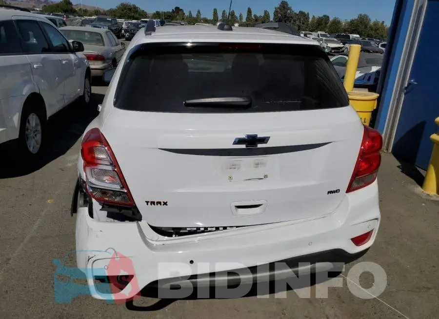 3GNCJPSB3JL398043 Photo# 6