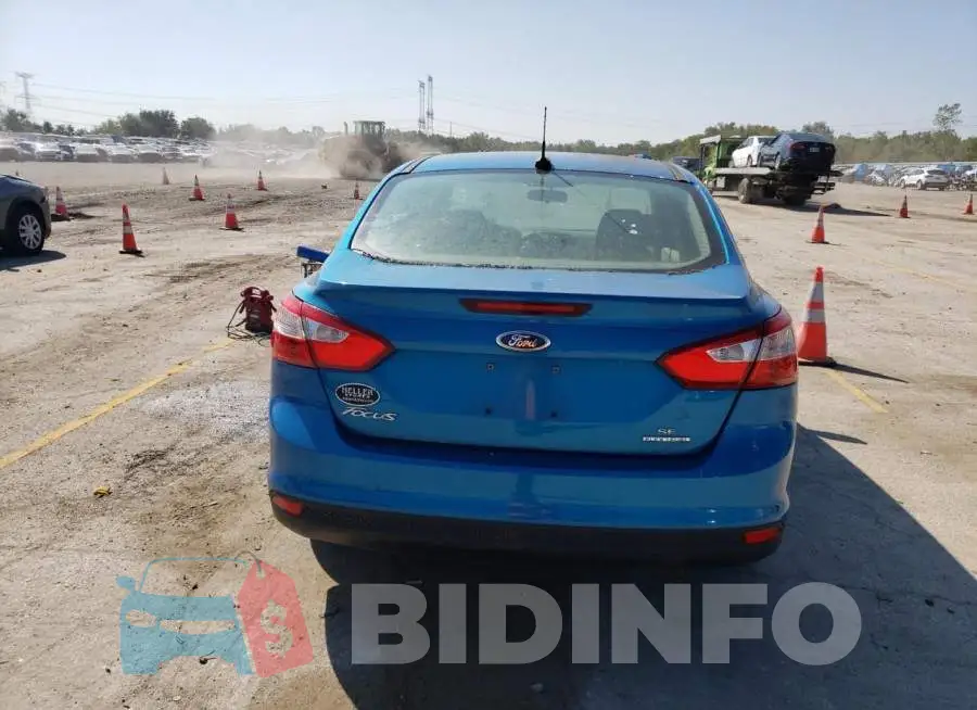 1FADP3F27EL384023 Photo# 6