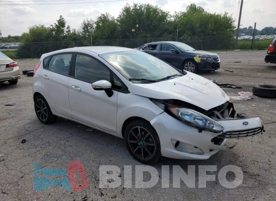3FADP4EJ5HM125662 Photo# 4