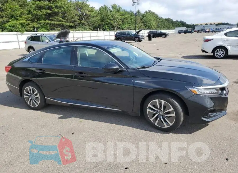 1HGCV3F42MA004322 Photo# 4