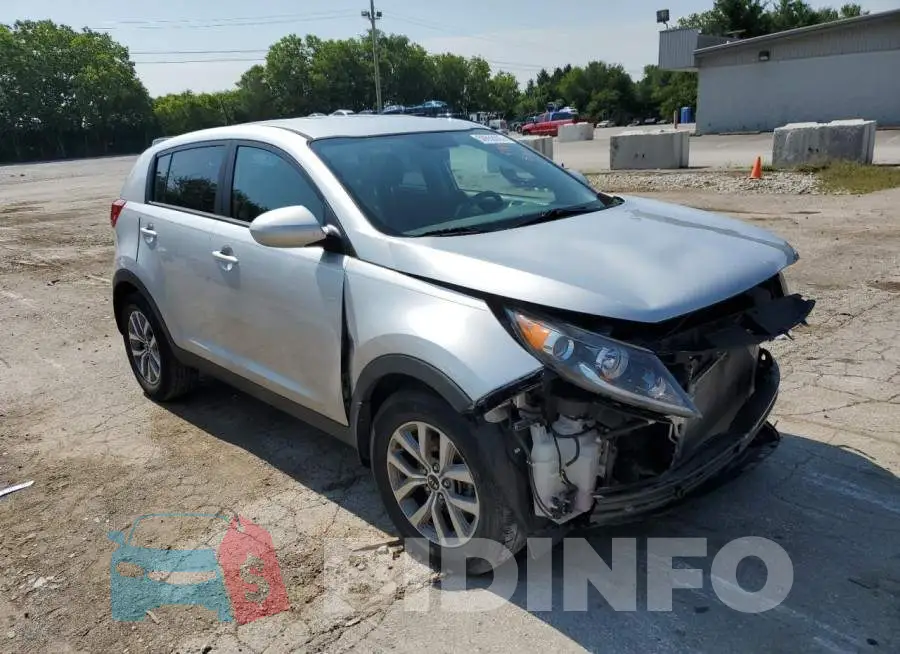 KNDPB3AC9G7864985 Photo# 4