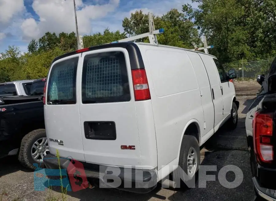 1GTW7FCF2F1287854 Photo# 3
