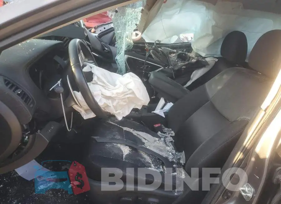 1N4AL3AP7JC108632 Photo# 7