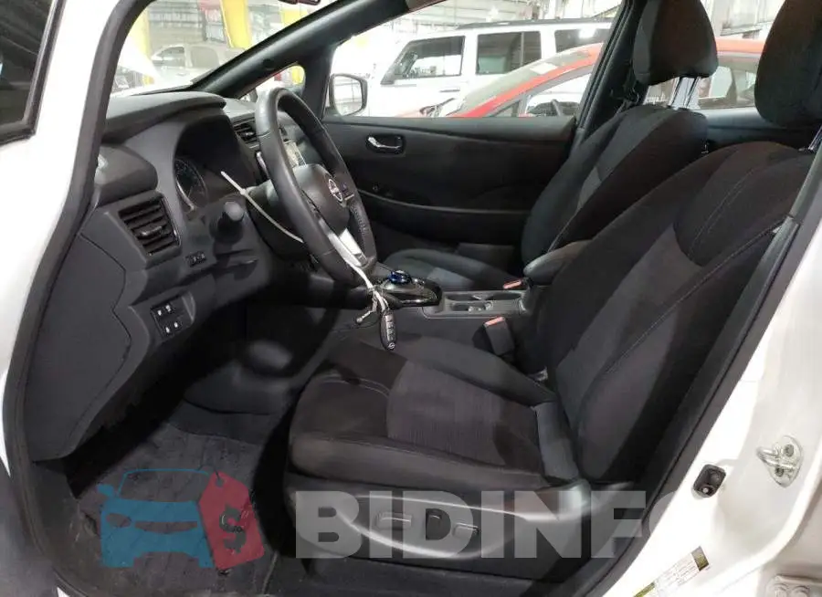 1N4CZ1CV5PC552933 Photo# 7