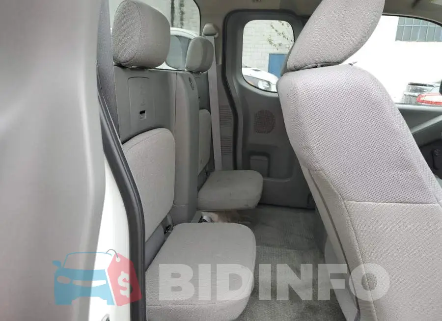 1N6BD0CT1HN734662 Photo# 11