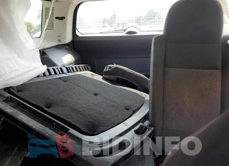 1C4NJRFB6ED734450 Photo# 10