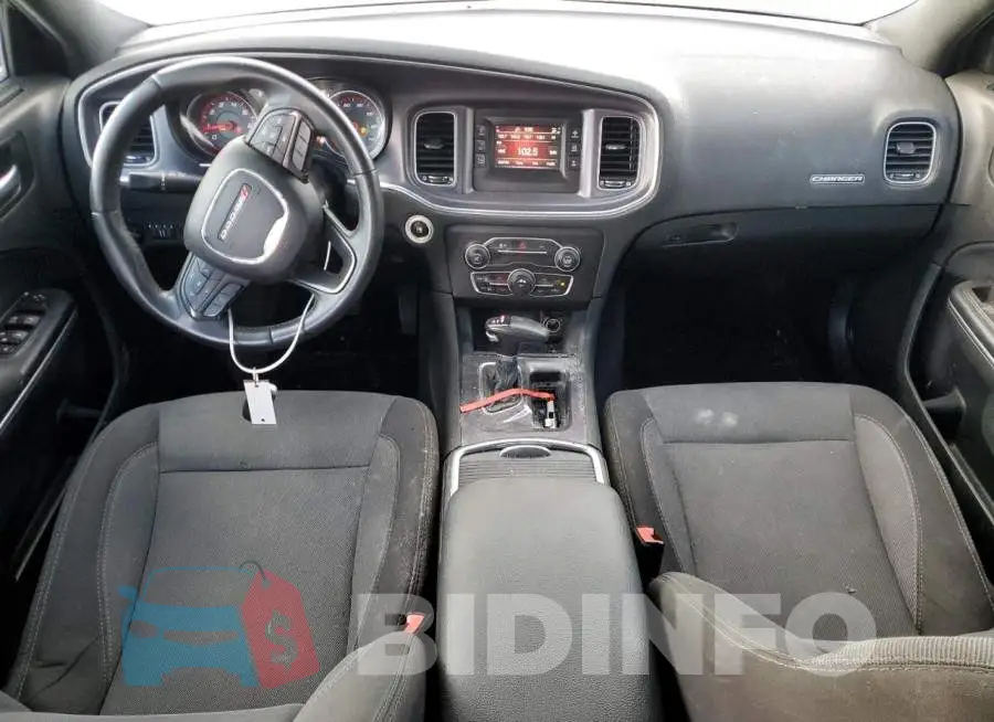 2C3CDXBG7GH123017 Photo# 8