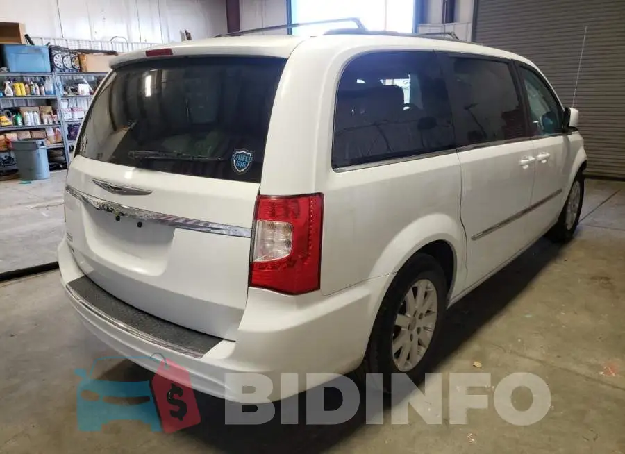 2C4RC1BG5GR296468 Photo# 4