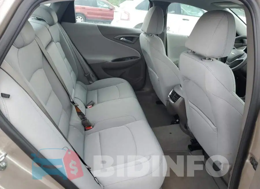 1G1ZD5ST8NF115216 Photo# 10