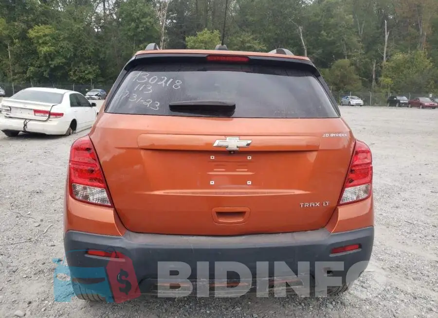 KL7CJLSB0FB180312 Photo# 6