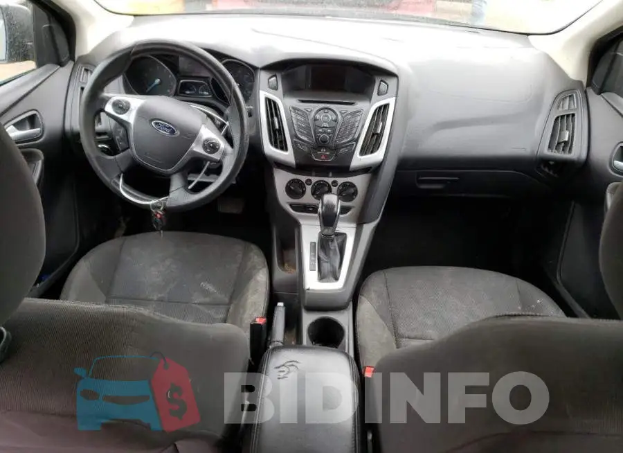 1FADP3F24EL127966 Photo# 8