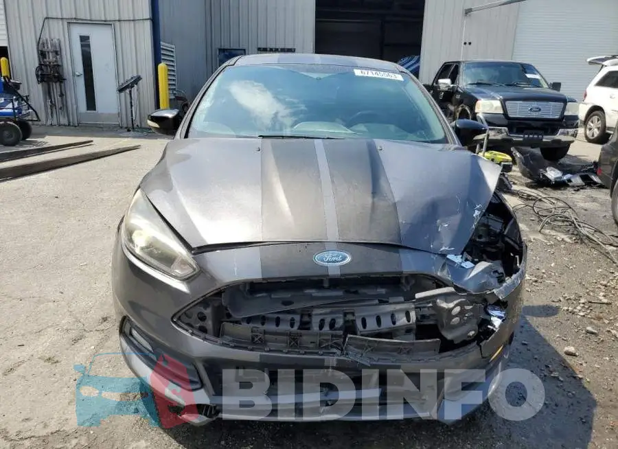 1FADP3L92GL215368 Photo# 5