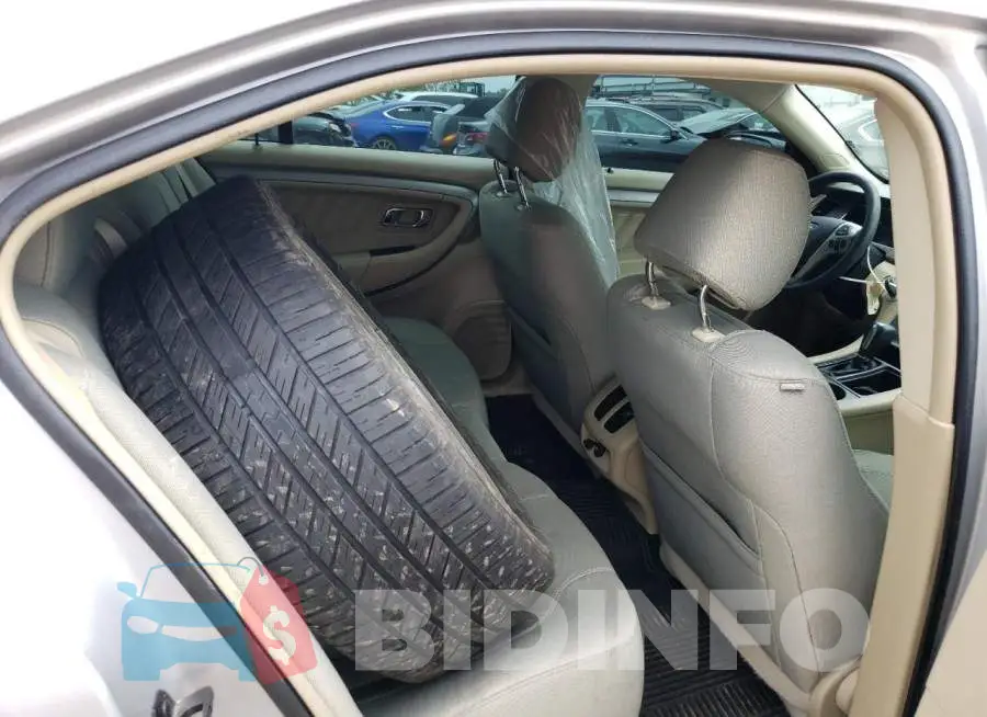 1FAHP2D87GG104017 Photo# 10