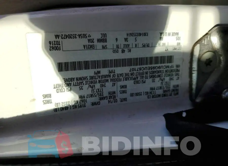 1FMCU9G95EUC67107 Photo# 12