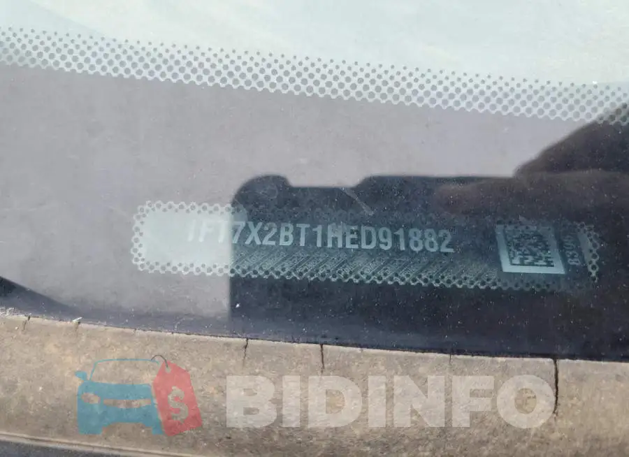 1FT7X2BT1HED91882 Photo# 12