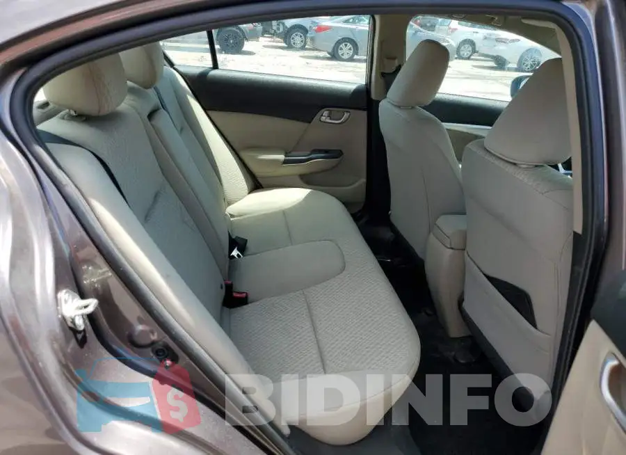 19XFB2F88FE070844 Photo# 10