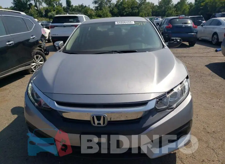 19XFC2F58HE215130 Photo# 5