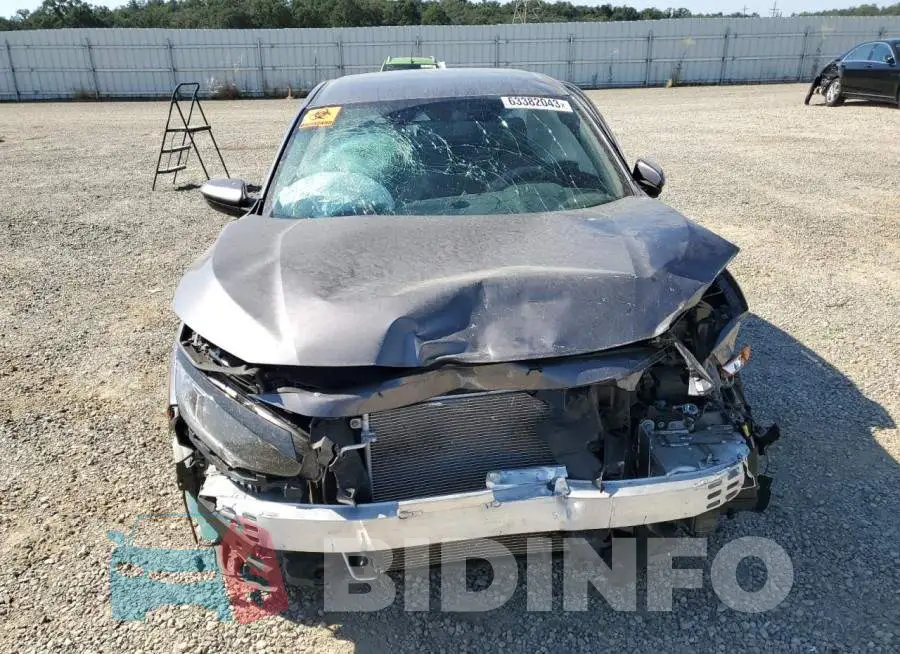 19XFC2F84LE209439 Photo# 5