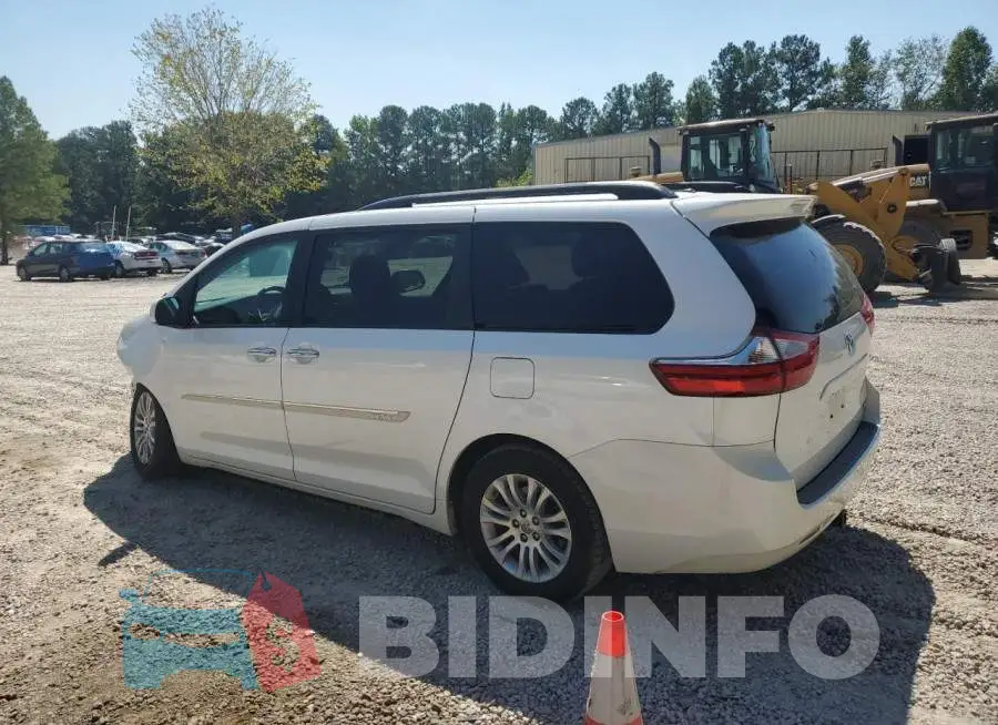5TDYK3DCXGS754744 Photo# 2
