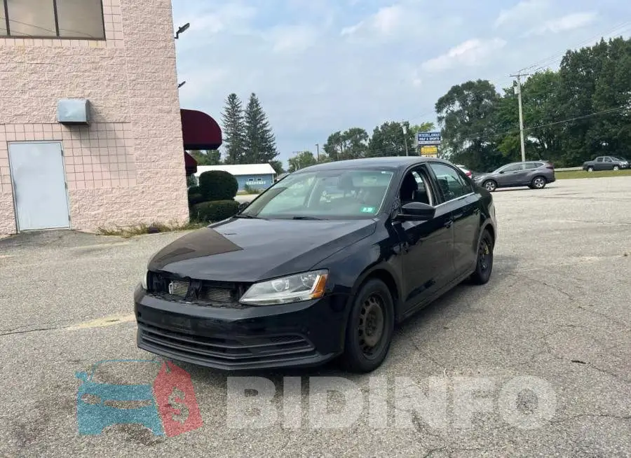 3VW167AJ5HM307818 Photo# 2