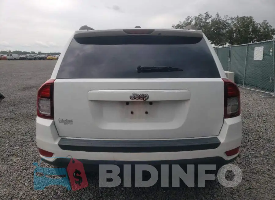1C4NJCBA1HD124759 Photo# 6