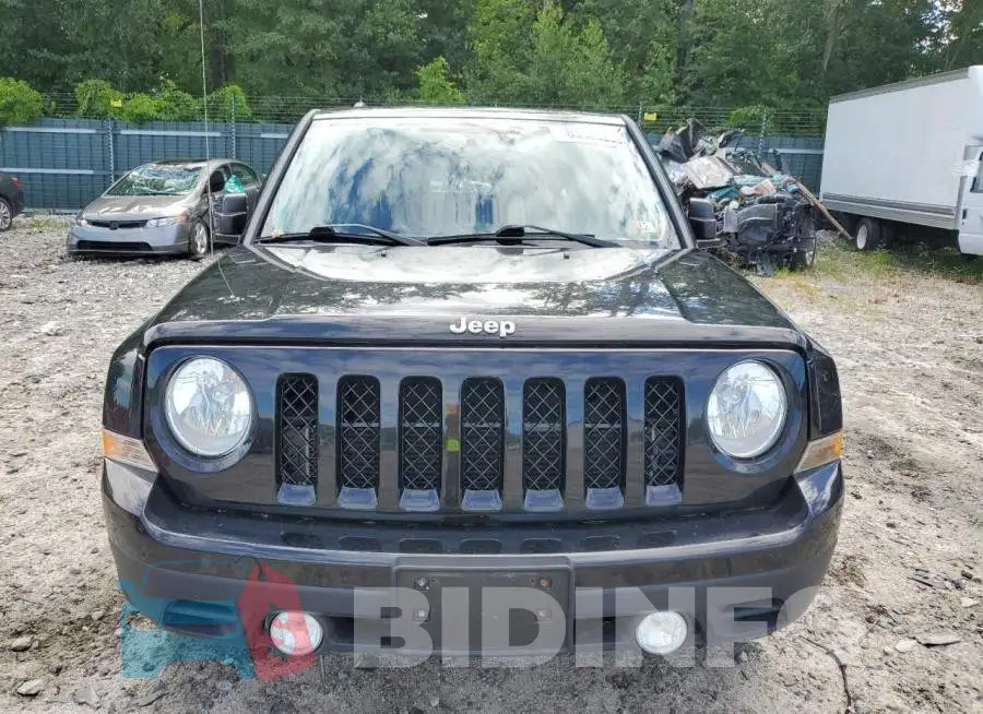 1C4NJRFB3ED718402 Photo# 5