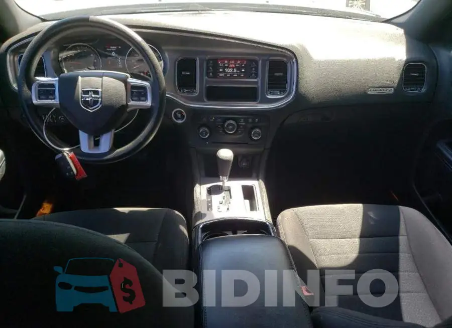 2C3CDXBG4EH271820 Photo# 8