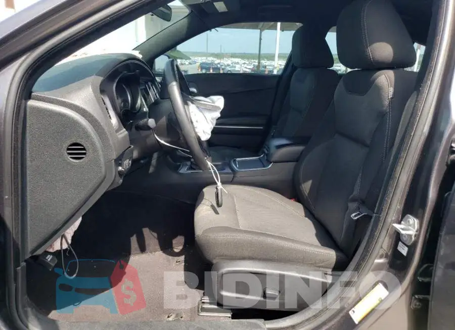 2C3CDXBGXJH239027 Photo# 7