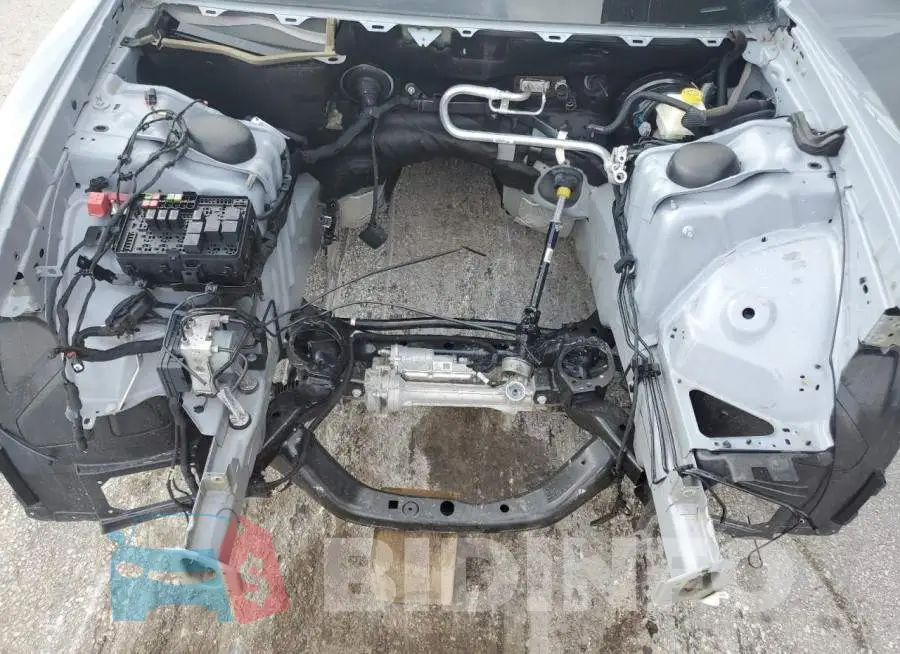 2C3CDXCT6NH235753 Photo# 11