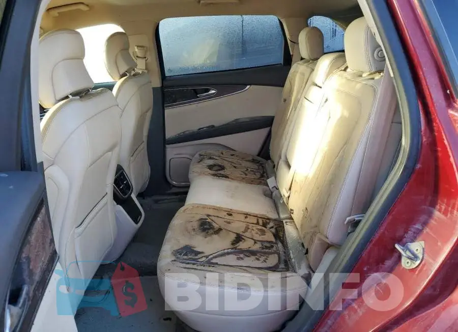 2LMTJ6KR2GBL40915 Photo# 11