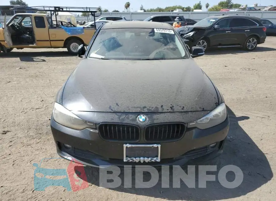 WBA3B1C52FK136886 Photo# 5